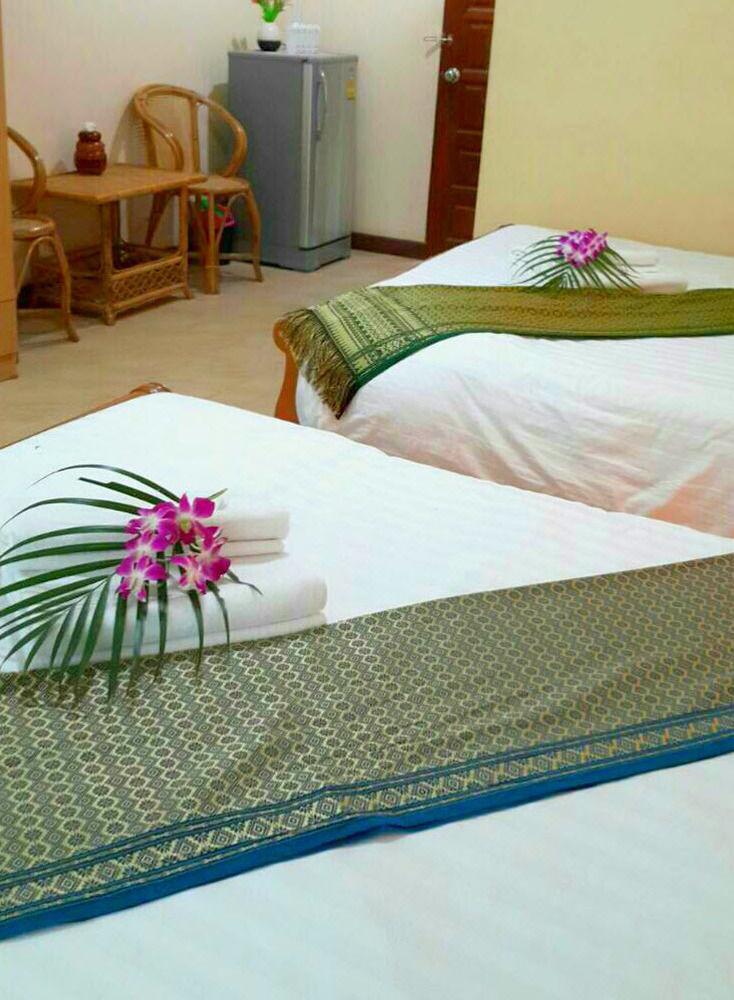 Suanphet Riverview Resort Ban Tha Mai Ruak Exterior photo